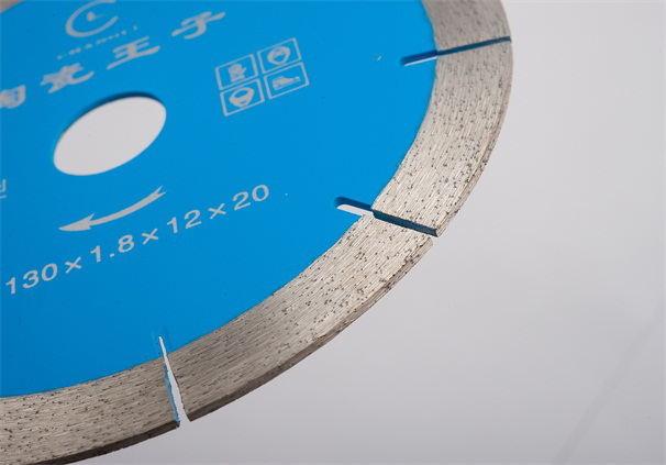 金剛石顆粒加工工藝影響著陶瓷切割片什么牌子好？