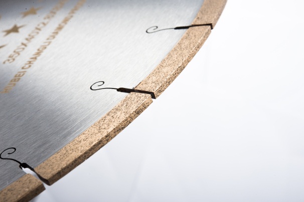 看看大理石切割片加工師傅怎么選擇質量好的人造大理石